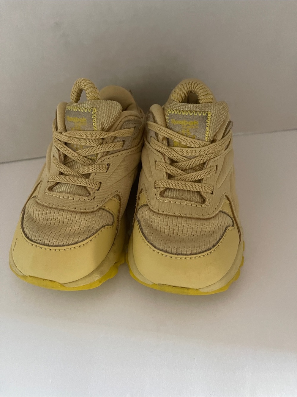 Reebok Kids Beige and Yellow Low-Top Sneakers